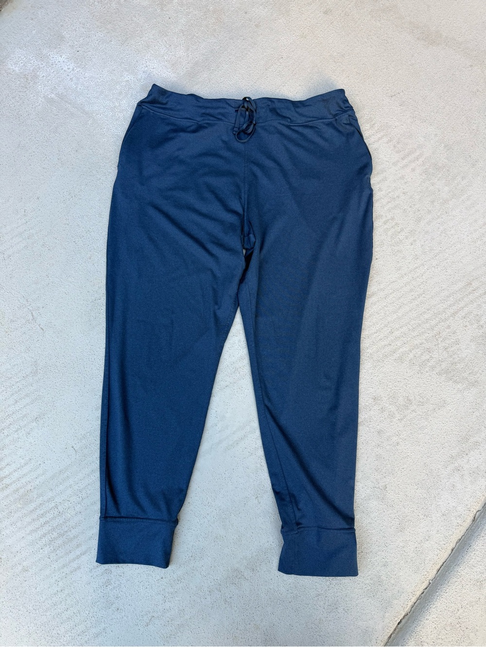 Patagonia Men’s TEAL Blue Jogger Pants – Size L